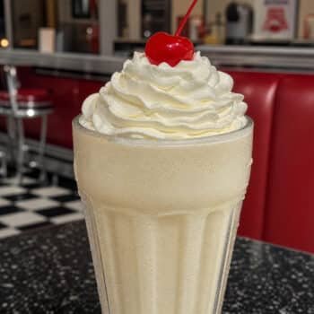 Ainsley Harriott's Irresistible Thick Vanilla Milkshake: A Taste of American Classic!